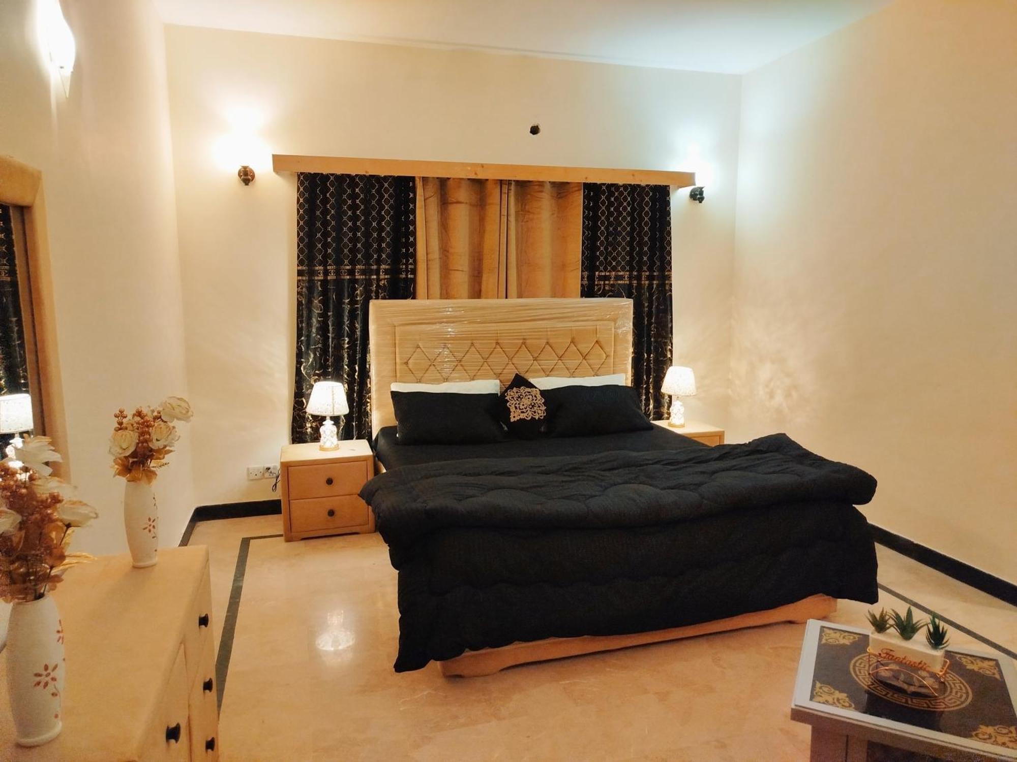 Royal Residential Hotell Islamabad Eksteriør bilde